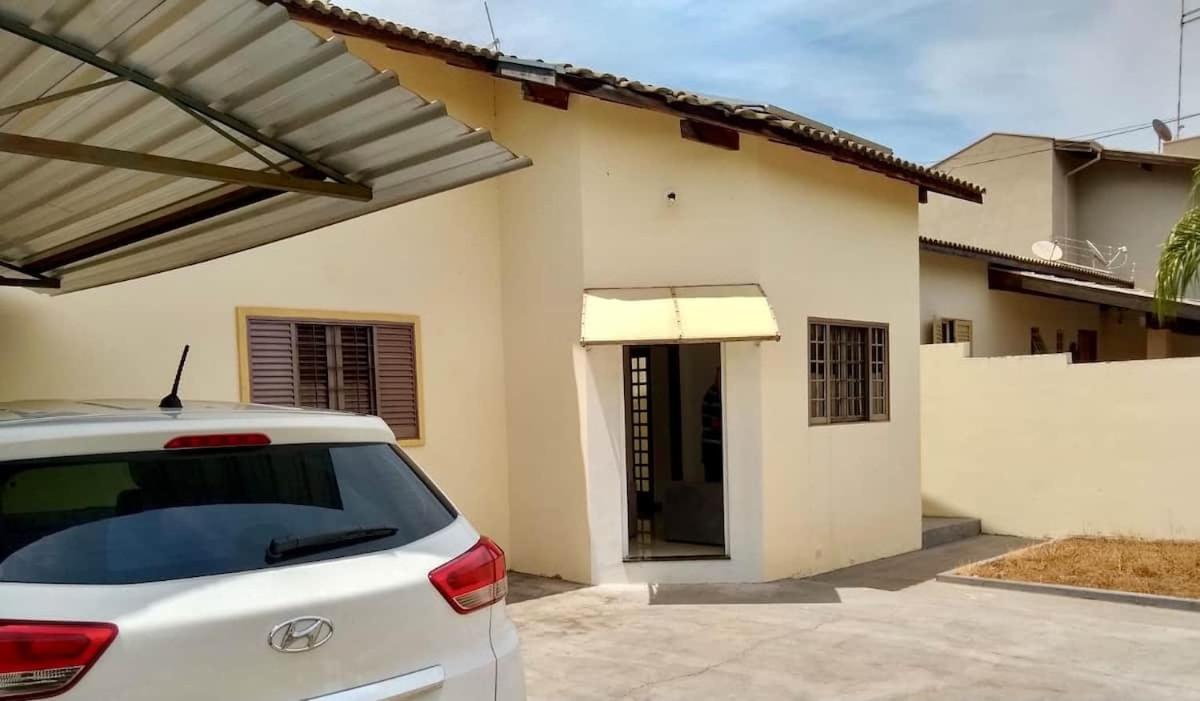 Willa Bela Casa Com Churrasqueira E Estacionamento Olímpia Zewnętrze zdjęcie