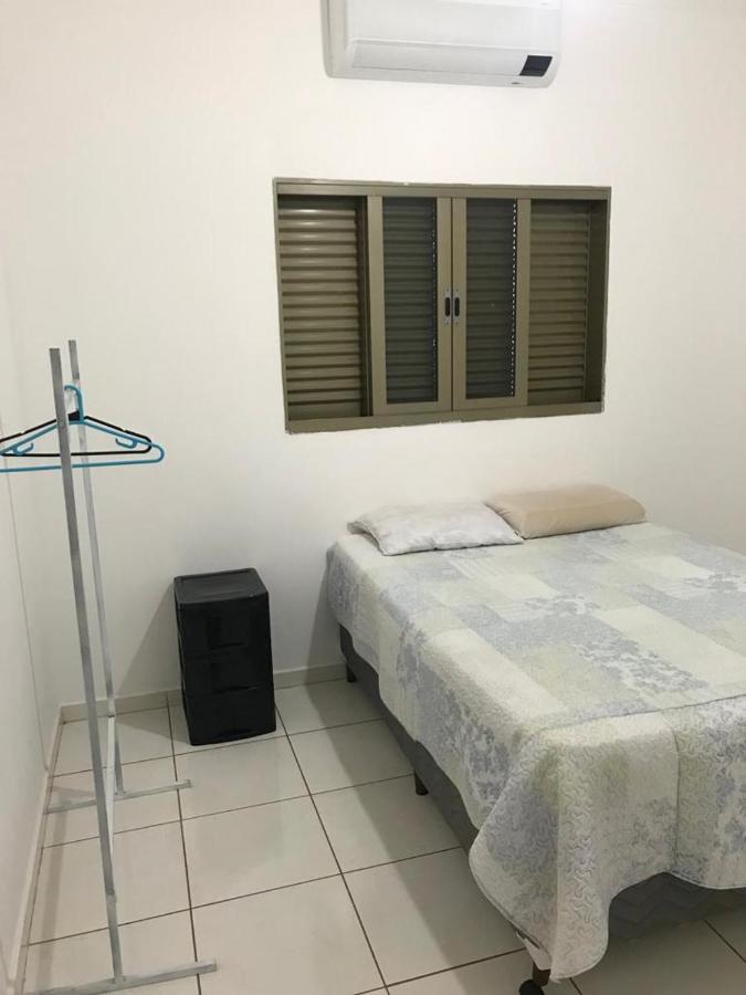 Willa Bela Casa Com Churrasqueira E Estacionamento Olímpia Zewnętrze zdjęcie